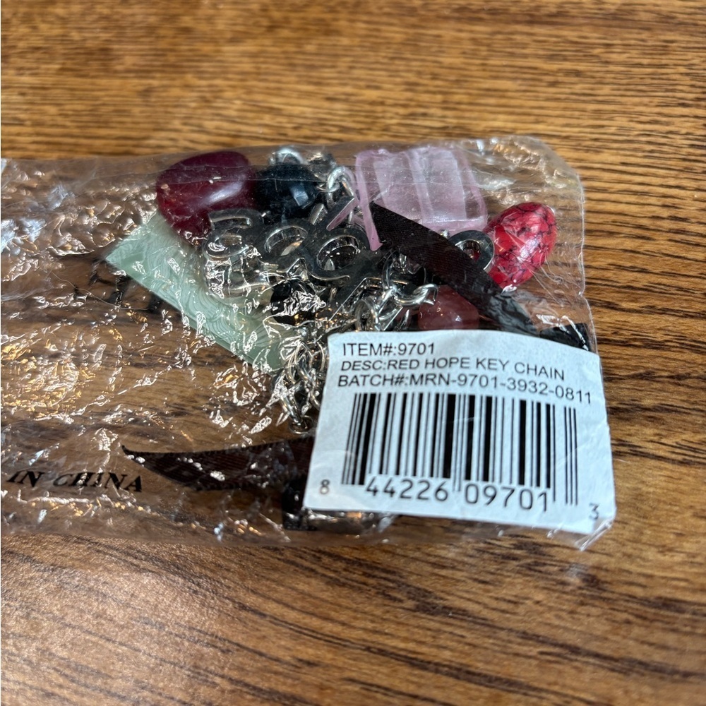 Miche - Red Hope Charm/Key Chain - Picture 5 of 5